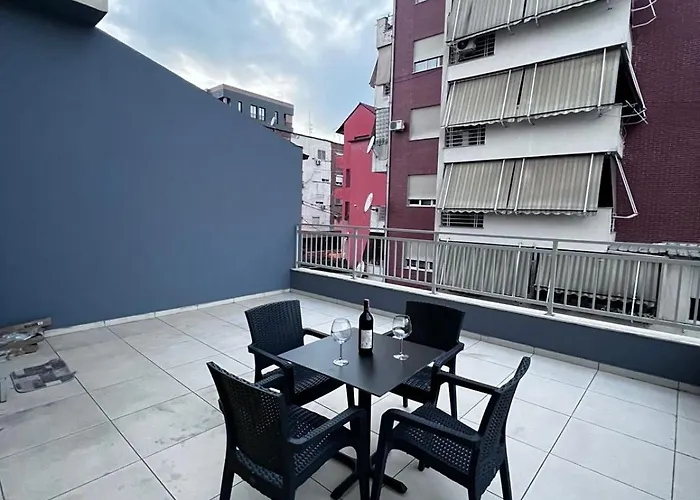 New Bazaar Terrace Apartament Tirana